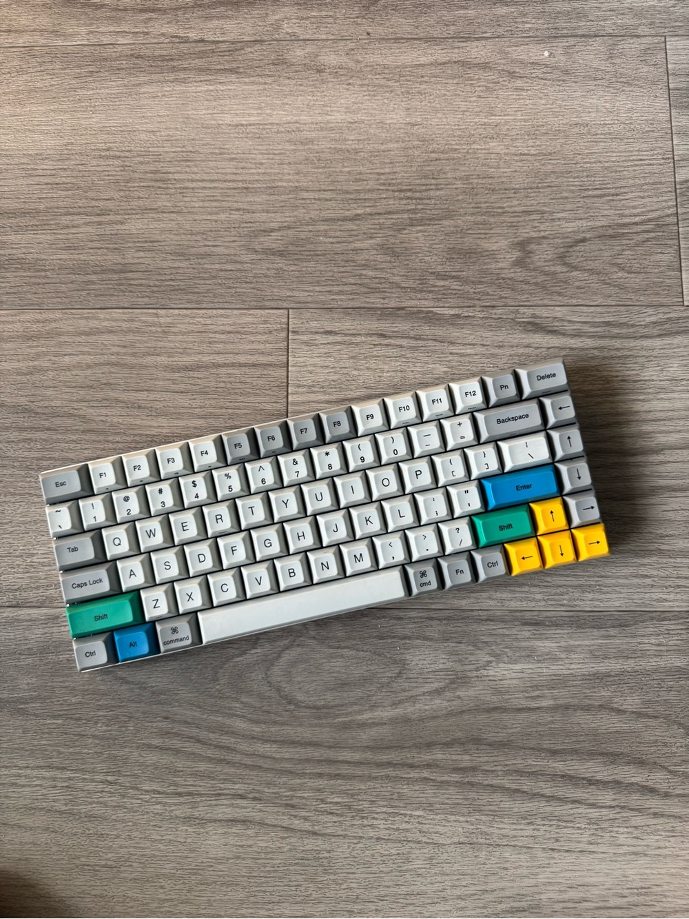 Vortex VTG-8200 Compact gaming Keyboard with cherry blue switches